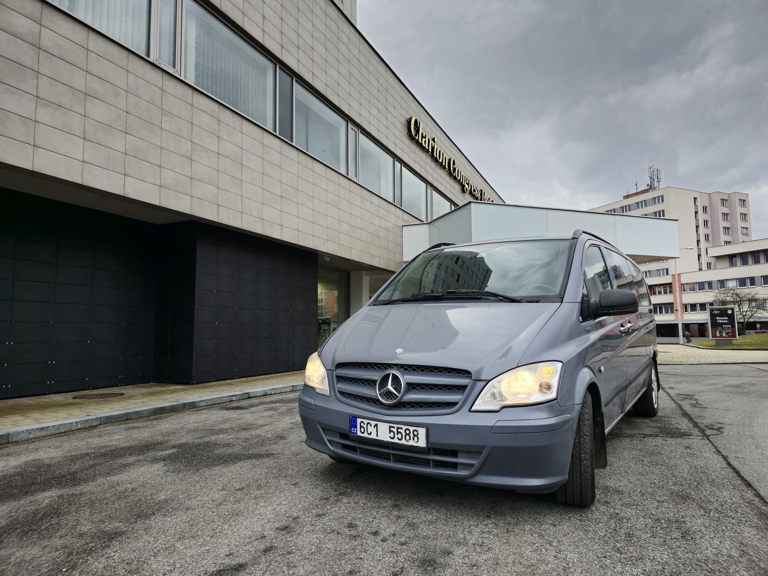 Setkávání s přáteli